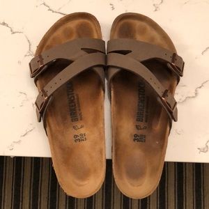 YAO Birkenstocks in mocha EU size 39